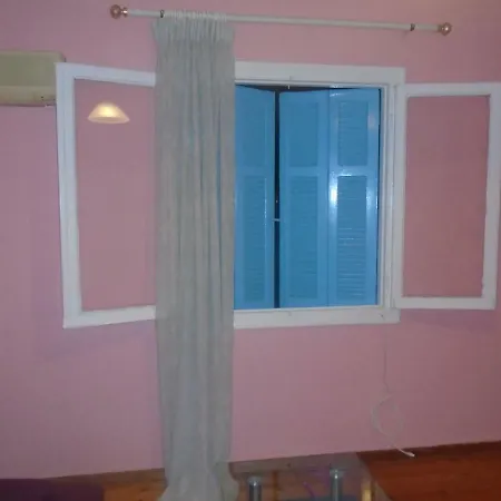Διαμέρισμα Tonias Place *