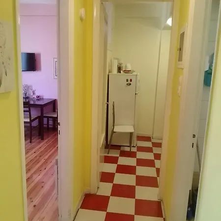 Tonias Place דירה