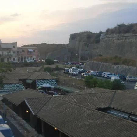 דירה Tonias Place