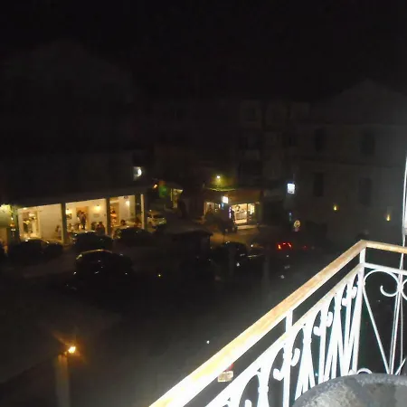 Tonias Place * Corfu (city)