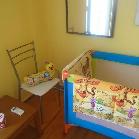 Tonias Place דירה