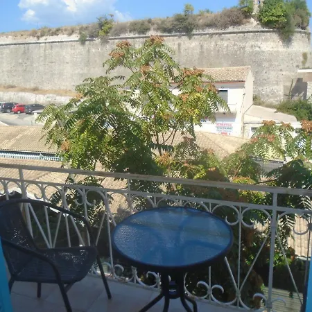 Lägenhet Tonias Place Corfu (city)