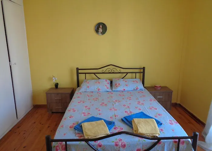 Tonias Place