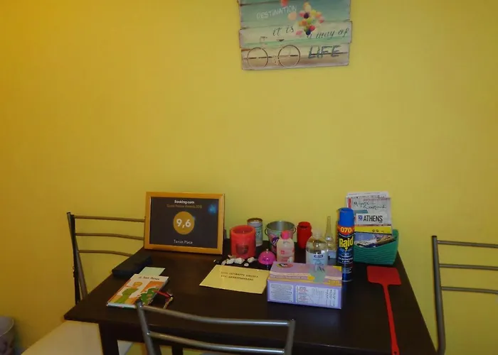 Tonias Place * Corfu (city)