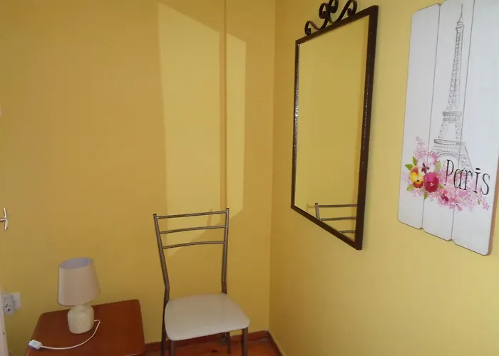 Tonias Place