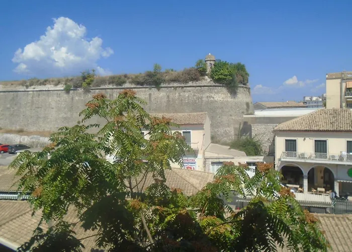 Tonias Place * Corfu (city)