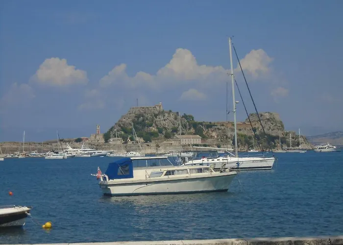 Tonias Place * Corfu (city)